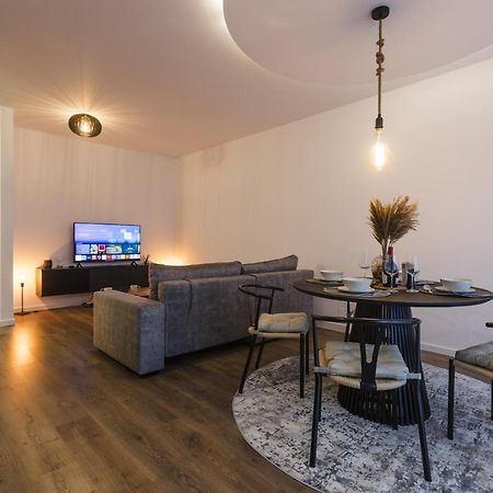Apartment Near Iulius Mall With Balcony & Private Parking Timişoara Exteriör bild