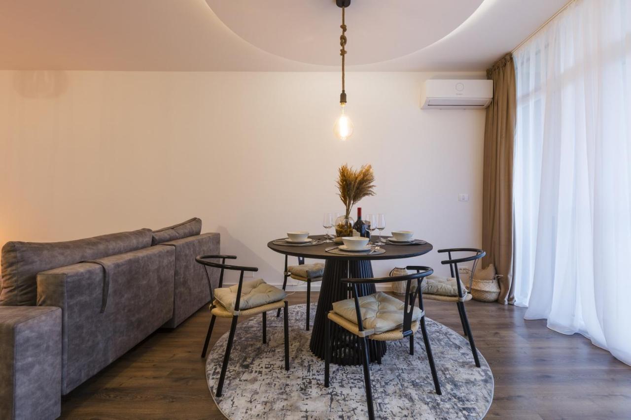 Apartment Near Iulius Mall With Balcony & Private Parking Timişoara Exteriör bild
